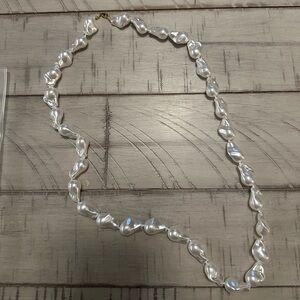 Chansutt Pearls Julia Necklace